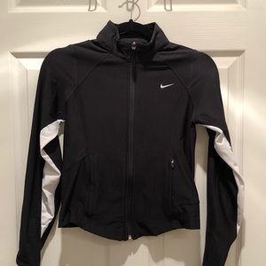 NIKE DRY FIT JACKET